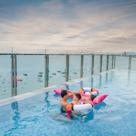 Grand Gold Beach Hotel & Spa Da Nang Exterior photo