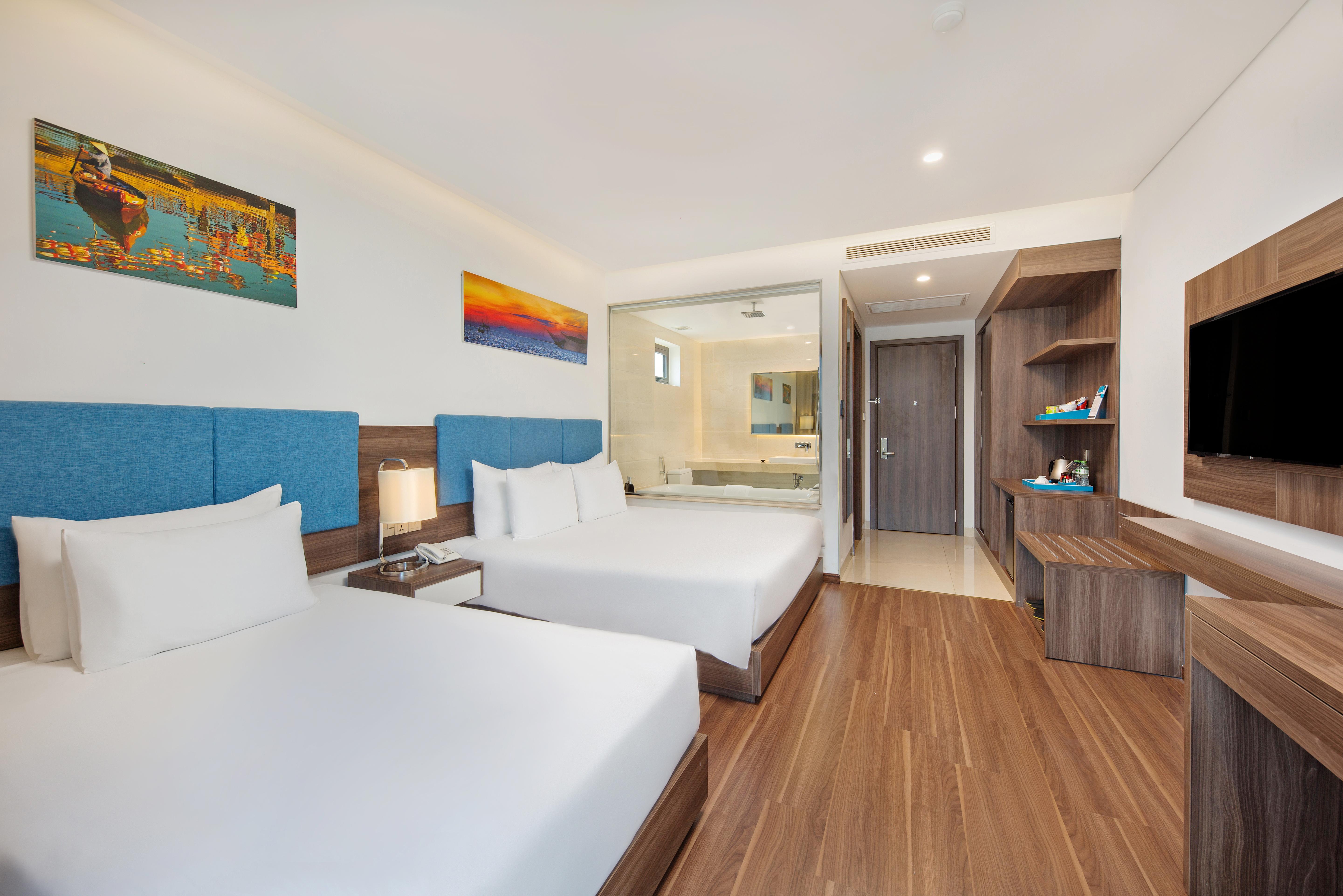 Grand Gold Beach Hotel & Spa Da Nang Exterior photo