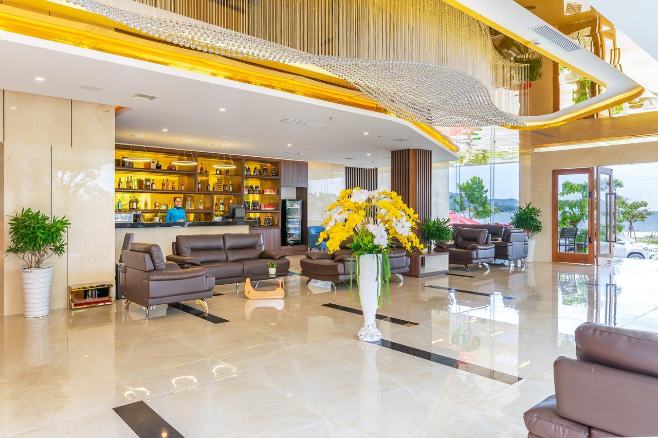 Grand Gold Beach Hotel & Spa Da Nang Exterior photo